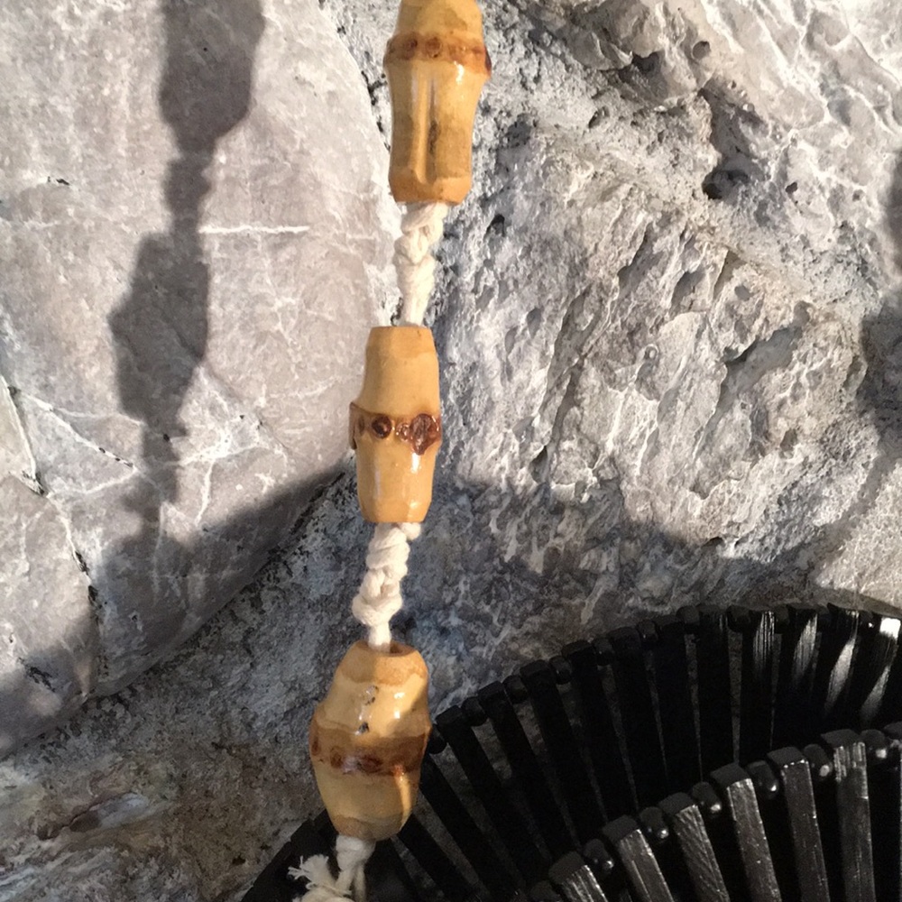 Black round bamboo with rope/bamboo strap - Picture 5 of 8